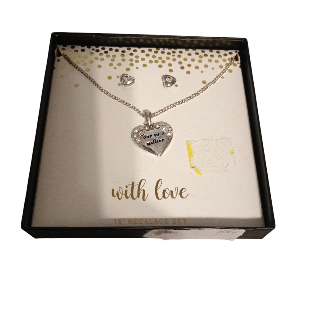 Silver Heart Pendant Necklace with Sparkling Stones